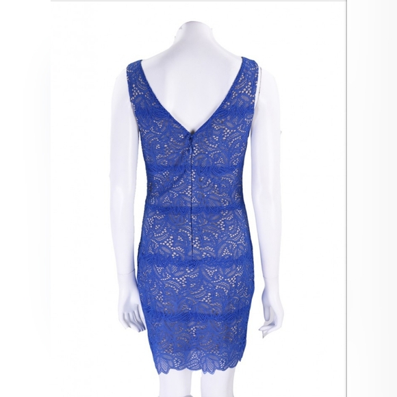 NEW BEBE Betsey V Neck Cobalt Blue Lace Nude Bodycon Stretch Mini Dress Small - Picture 3 of 4